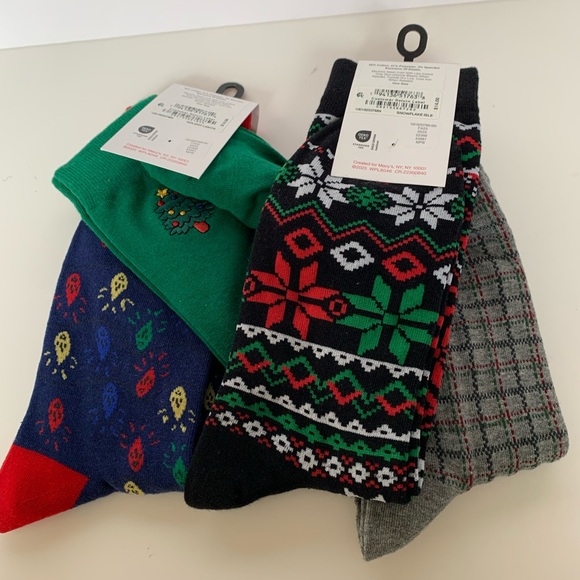 NWT Christmas Socks 4 Pairs - Picture 6 of 7